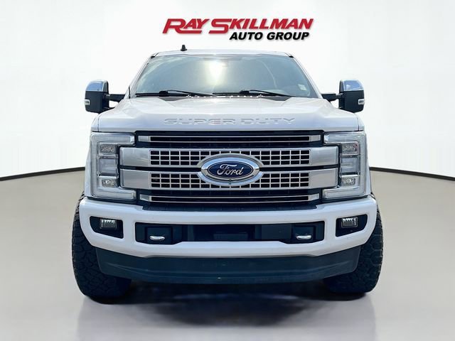 Used 2019 White Ford XL image 2