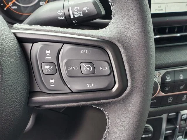 New 2026 Reign Exterior Paint Jeep Sport S image 10