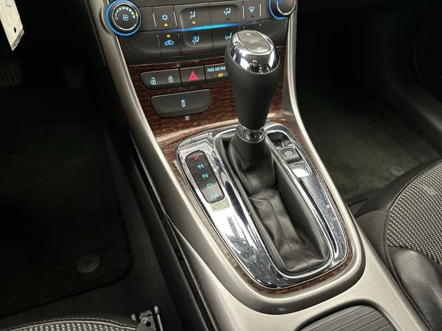 Used 2013 Silver Chevrolet LT image 23