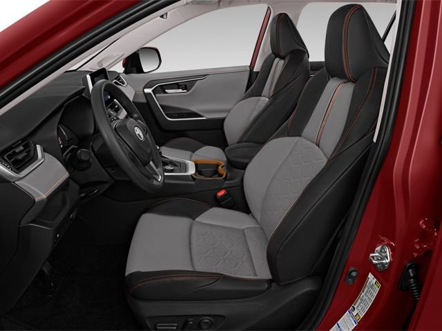 2025 Toyota RAV4 XSE - Photo 10