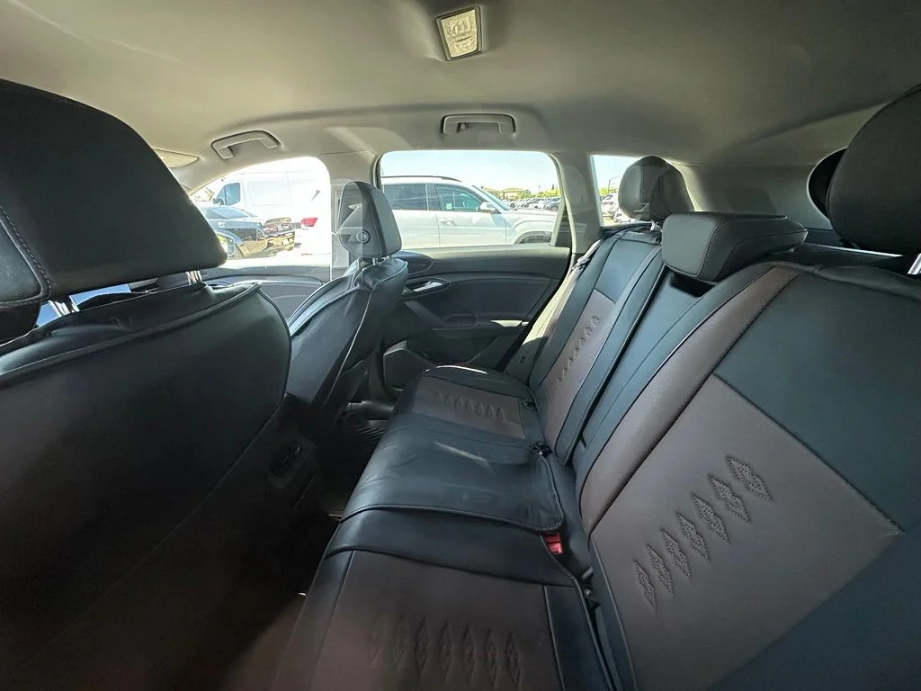 Used 2025 White Audi Premium image 9