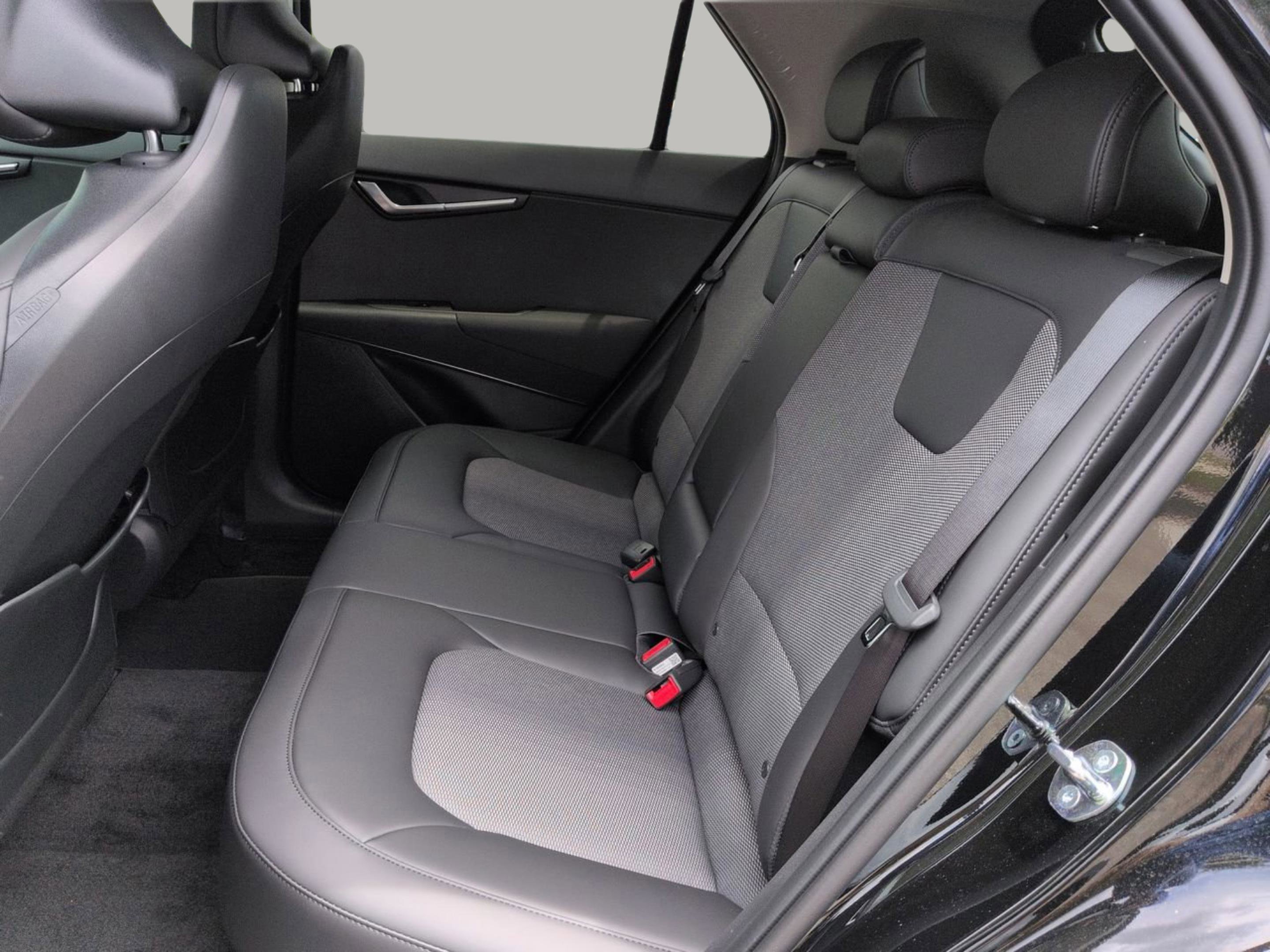 New 2026 Aurora Black Pearl Kia EX image 18