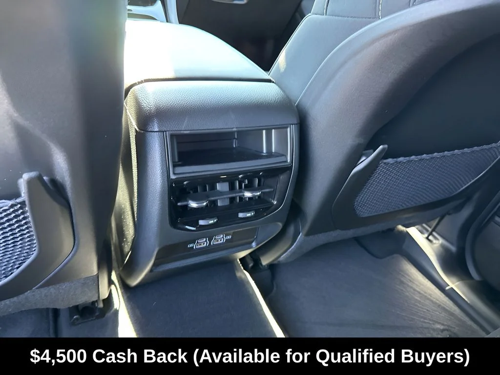 New 2026 Silver Zynith Jeep Laredo image 24
