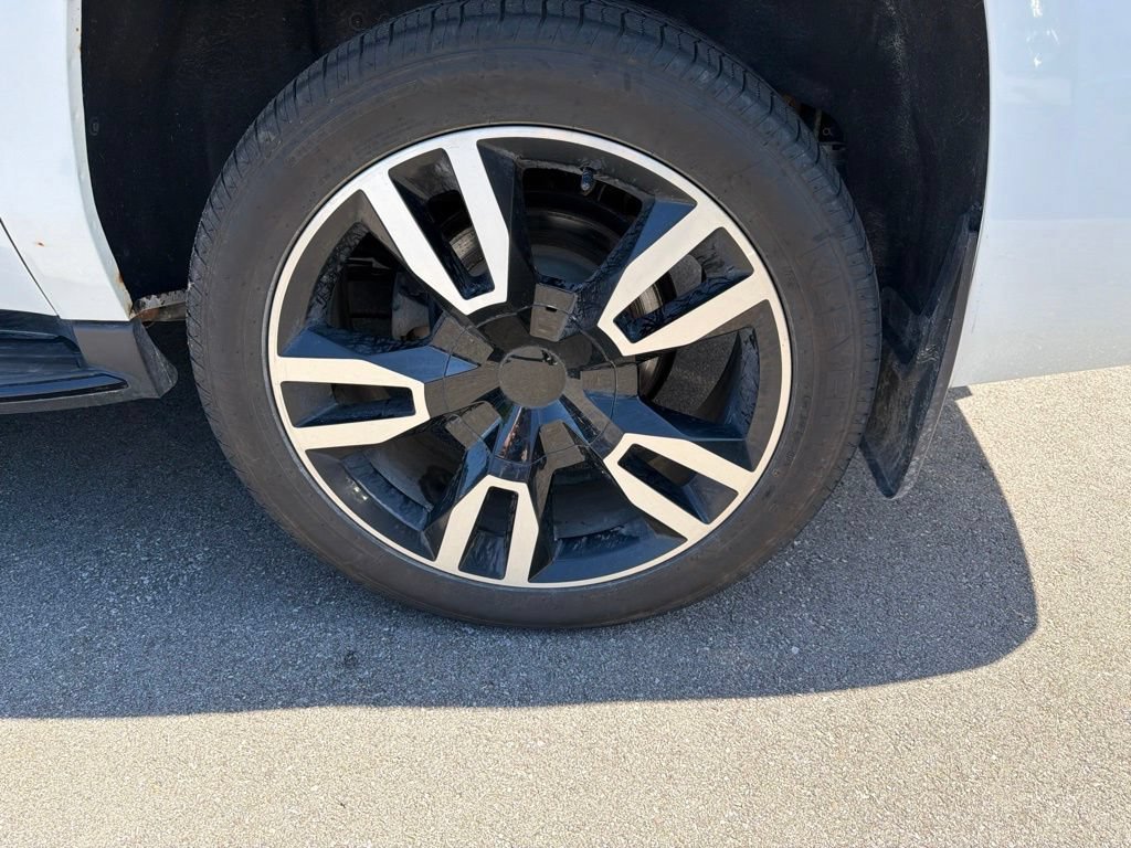 2020 Chevrolet Suburban Premier - Photo 11