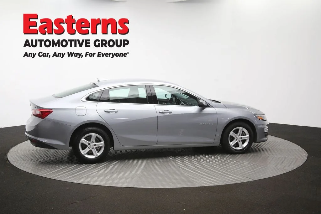 Used 2023 Gray Chevrolet LT image 43