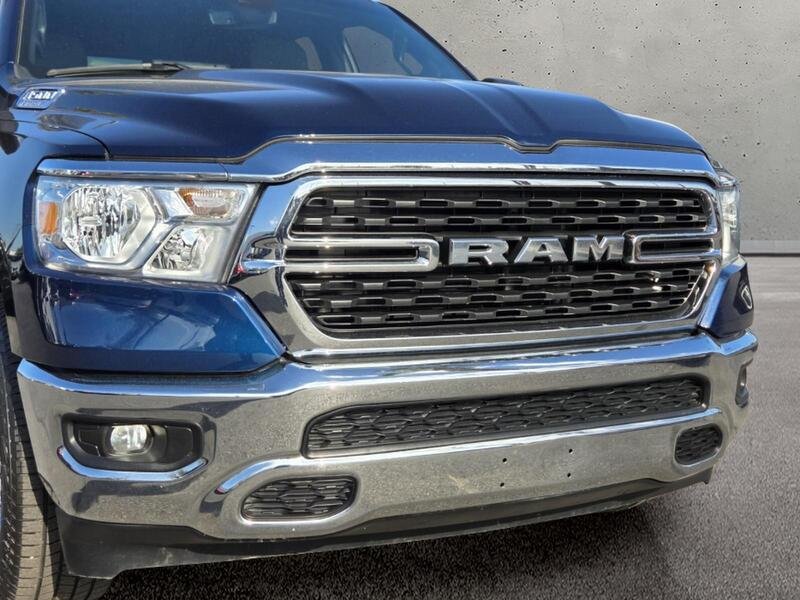 Used 2022 Blue Ram Big Horn/Lone Star image 8