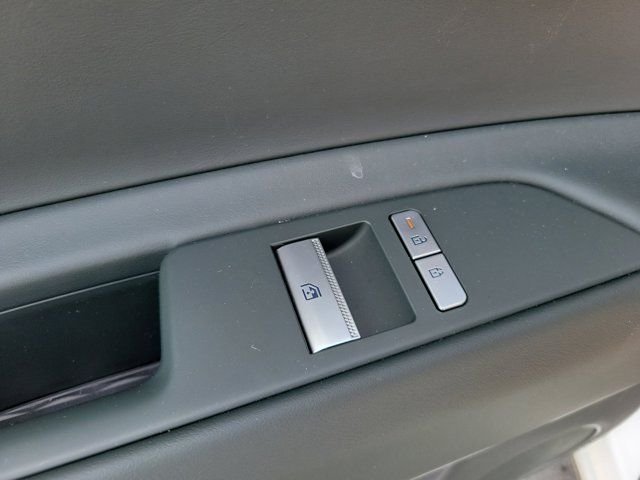 2026 GENESIS GV80 Prestige - Photo 13