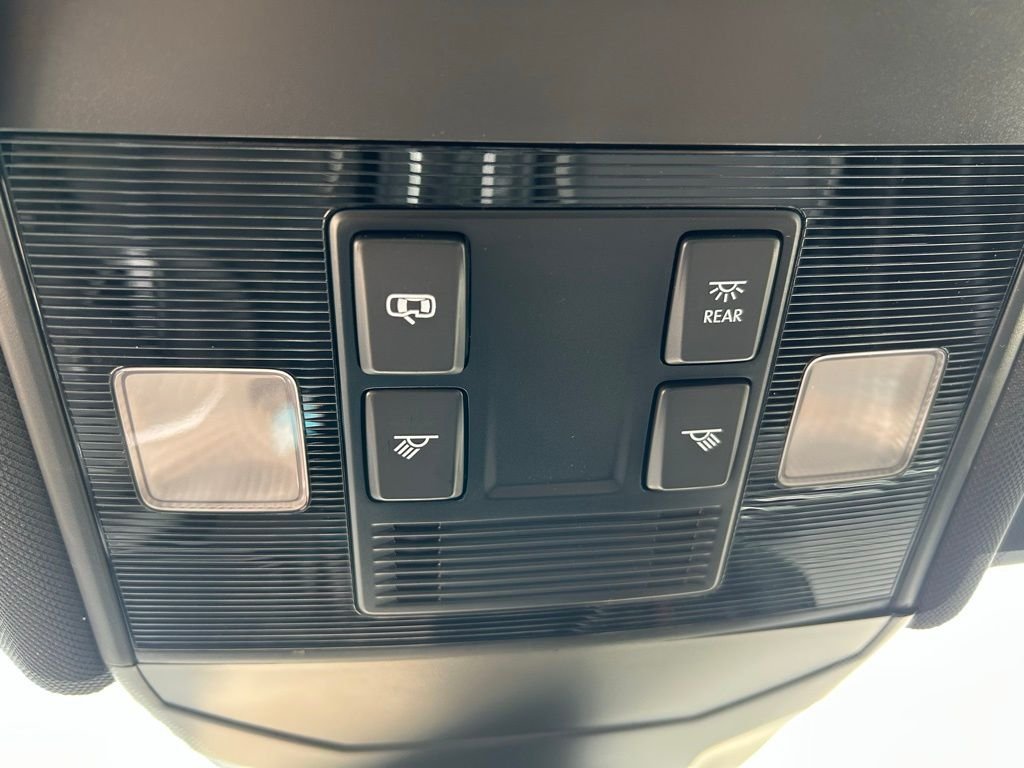 New 2026 Black Volkswagen 1.5T Sport image 39