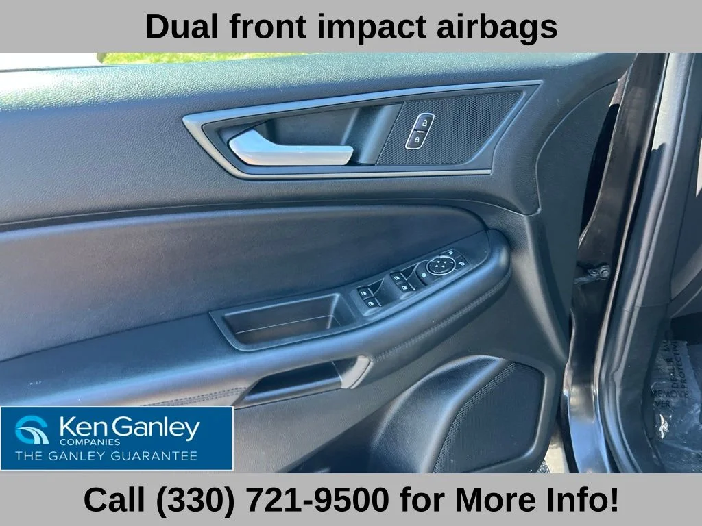 Used 2022 Black Ford SE image 26