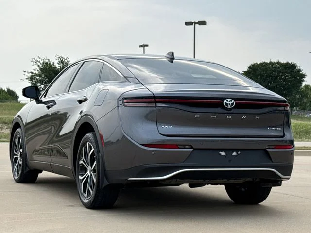 Used 2023 Gray Toyota Limited image 6
