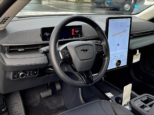 2025 Ford Mustang Mach-E Premium - Photo 7