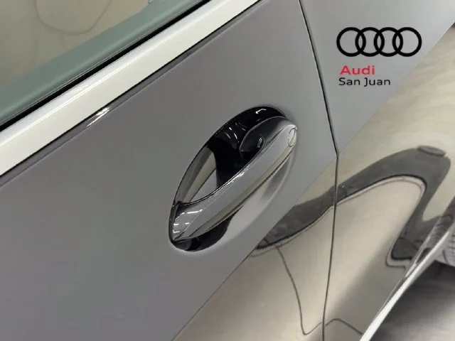 Used 2023 Black BMW sDrive40i image 8