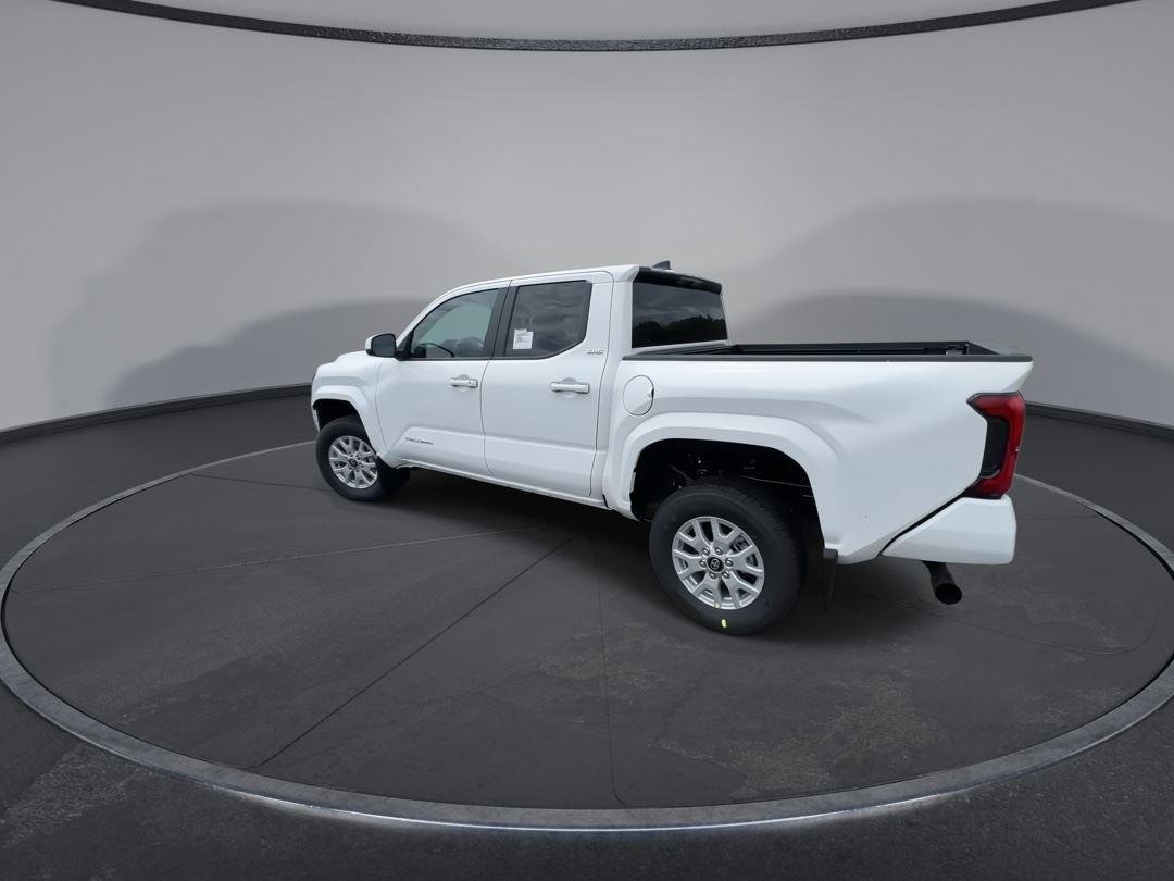 New 2026 Ice Cap Toyota SR5 image 6