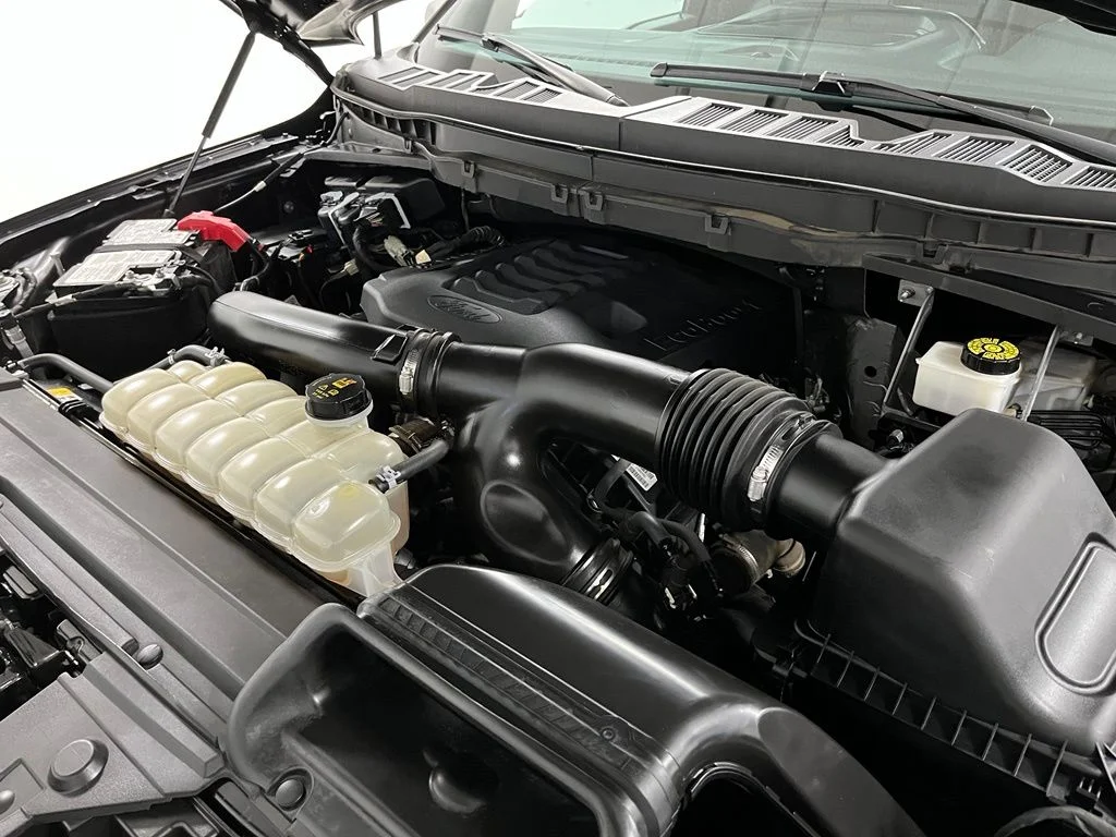 Used 2023 Black Ford XLT image 63