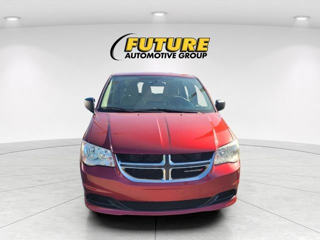 Used 2015 Red Dodge AVP image 2