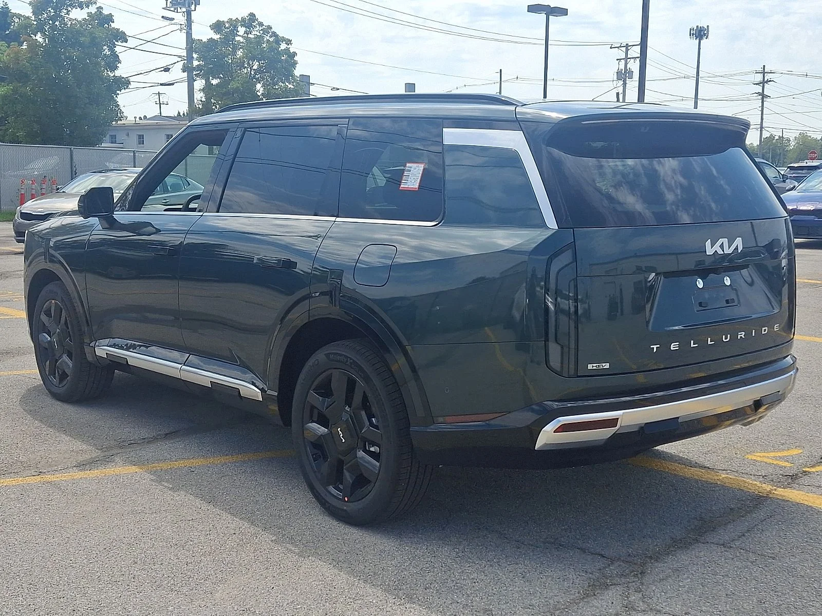 New 2027 Green Kia SX Prestige image 5