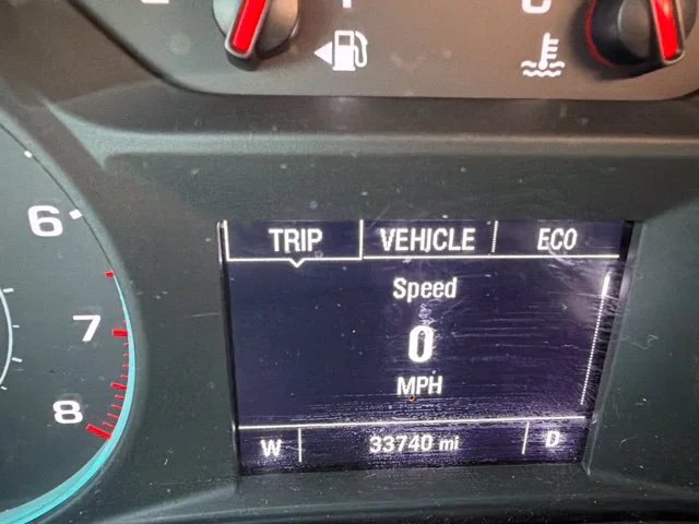 Used 2022 White Chevrolet LS image 18