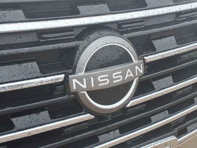 Used 2025 Silver Nissan SL Intelligent AWD image 24