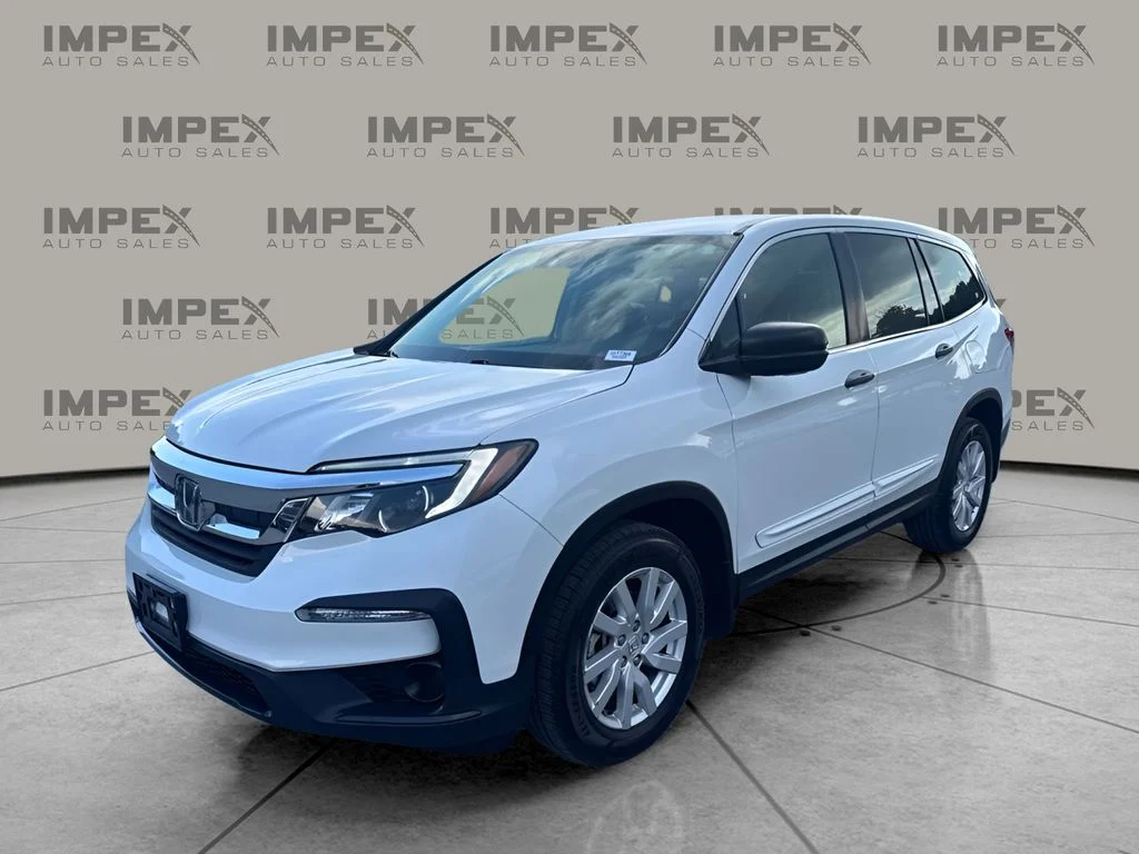 Used 2020 White Honda LX image 1