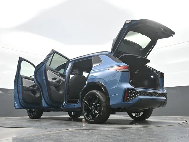 New 2026 Blue Volkswagen SE R-Line Black image 32