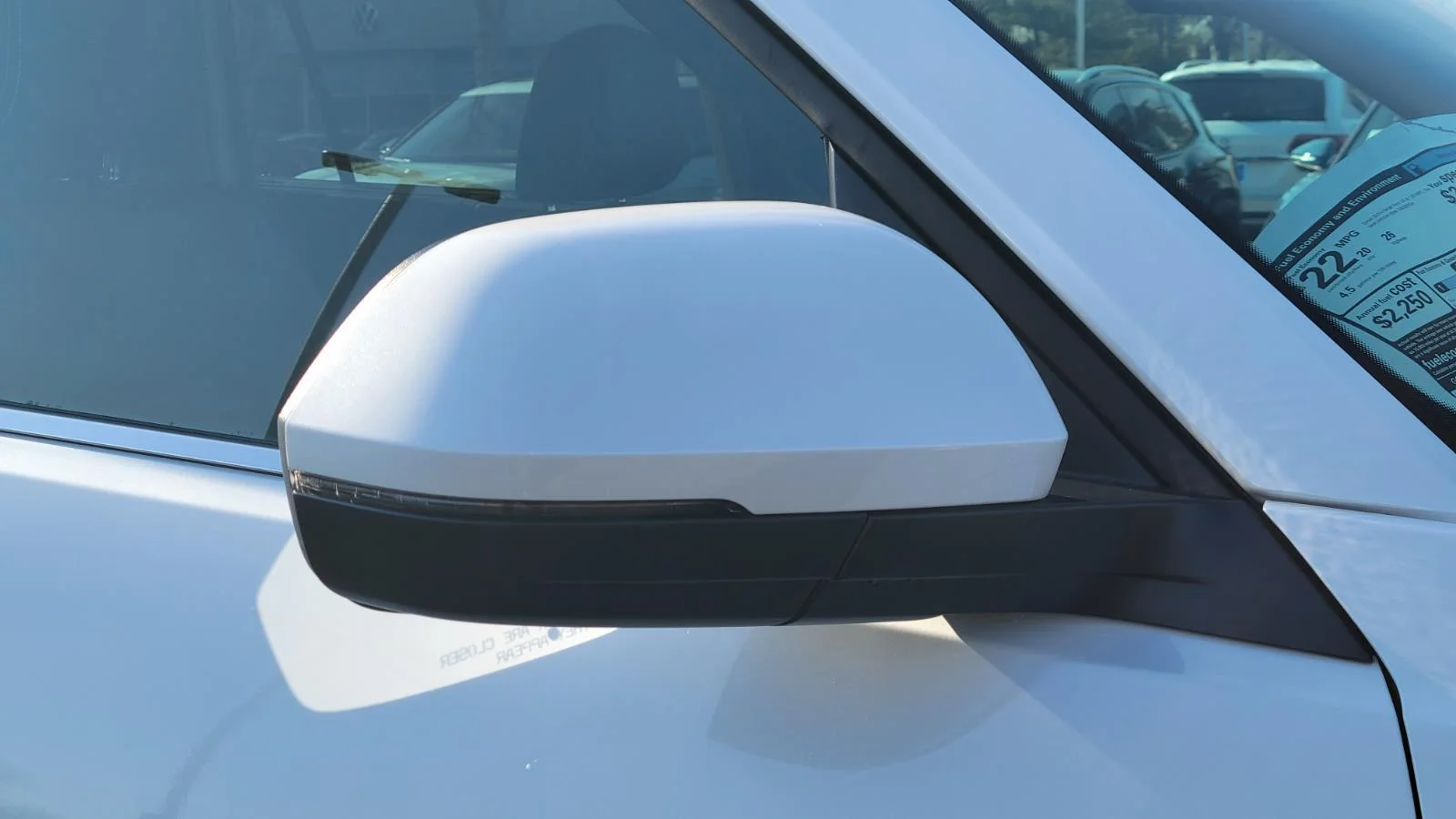 New 2026 Opal White Pearl Volkswagen 2.0T SE w/Technology image 10