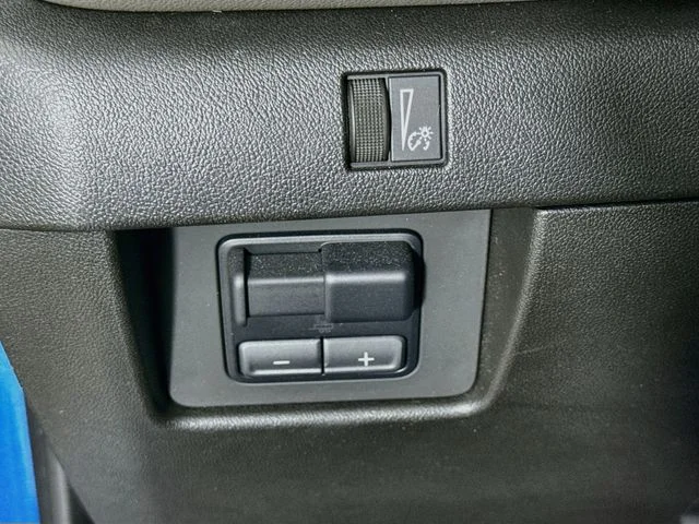 Used 2024 Blue Chevrolet ZR2 image 11