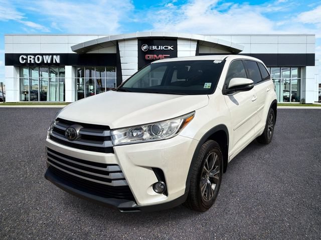 2018 Toyota Highlander LE