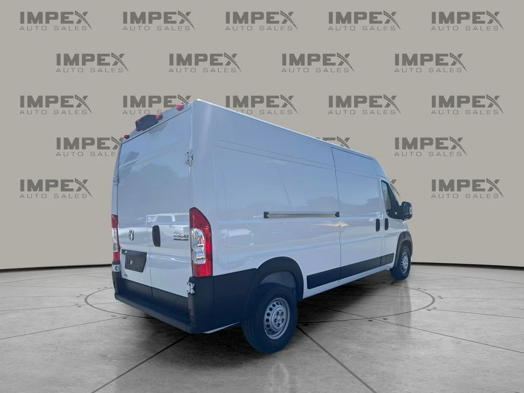 Used 2025 White Ram High Roof image 5