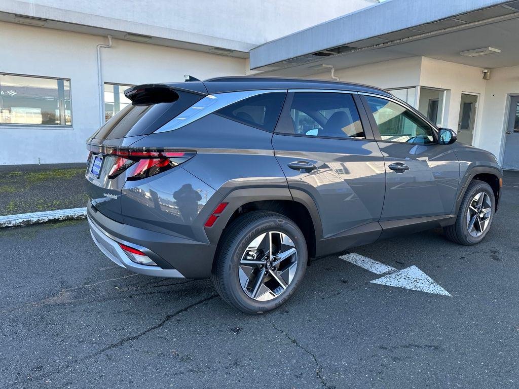 New 2026 Gray Hyundai SEL AWD image 6