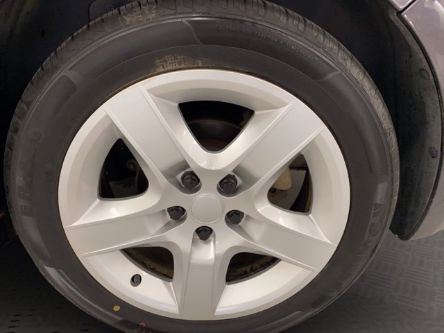 Used 2010 Beige Chevrolet LT image 33