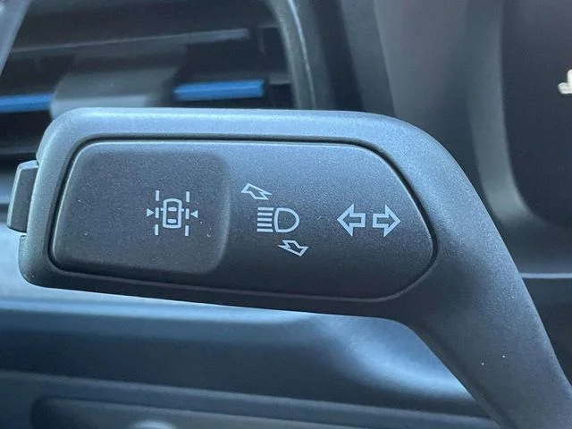 New 2026 Azure Gray Metallic Tri-Coat Ford XLT image 21