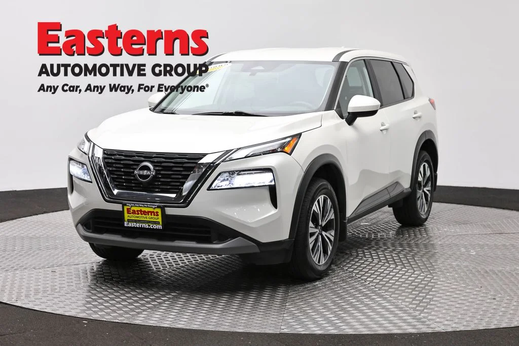 Used 2023 White Nissan SV image 1