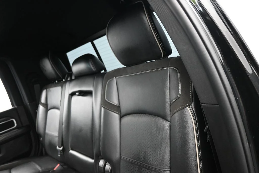 Used 2024 Diamond Black Crystal Pearlcoat Ram Laramie image 33