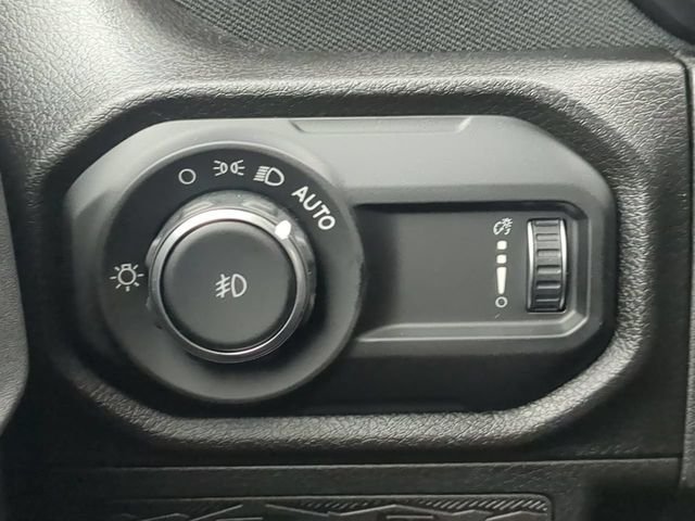 New 2026 Tuscadero Pearlcoat Jeep Rubicon 392 image 28