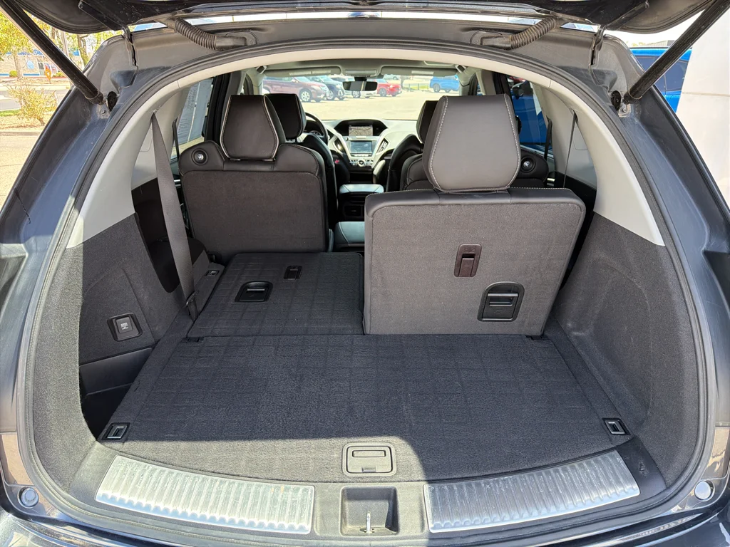 Used 2019 Gunmetal Metallic Acura Sport Hybrid w/Advance Pkg image 19