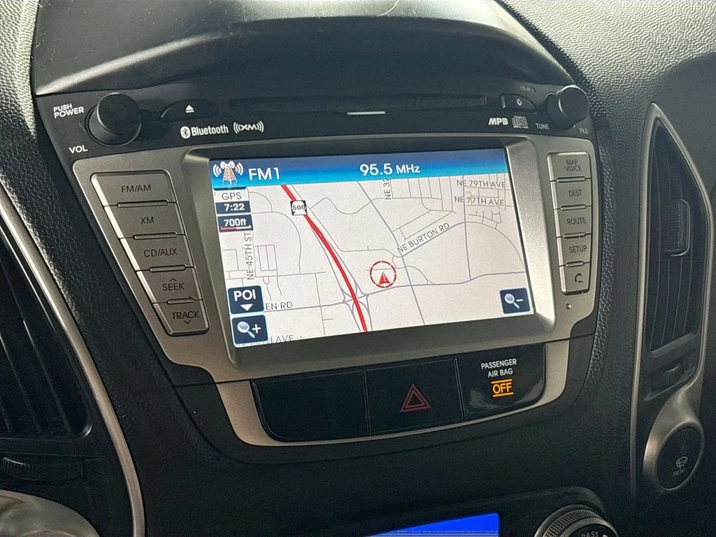 Used 2010 Gray Hyundai Limited image 16