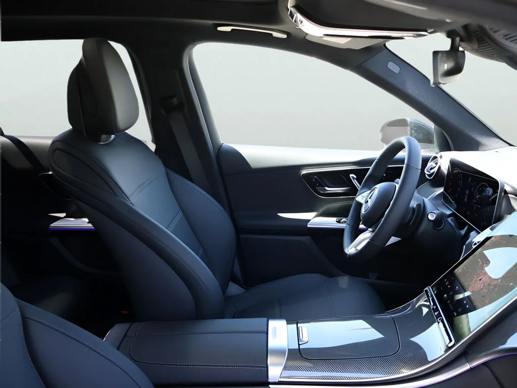 New 2026 Black Mercedes-Benz GLC 300 image 8