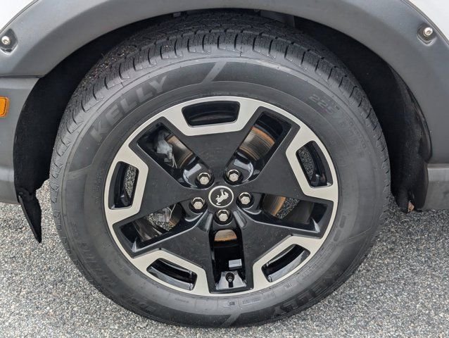 Used 2022 White Ford Outer Banks image 13