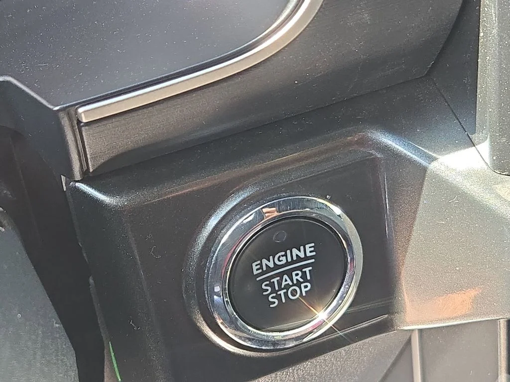 Used 2022 Gray Metallic Ford XLT image 35