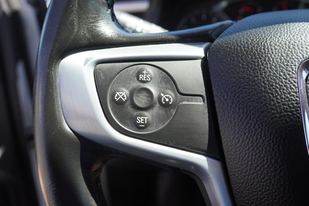 Used 2019 White GMC SLT-1 image 20