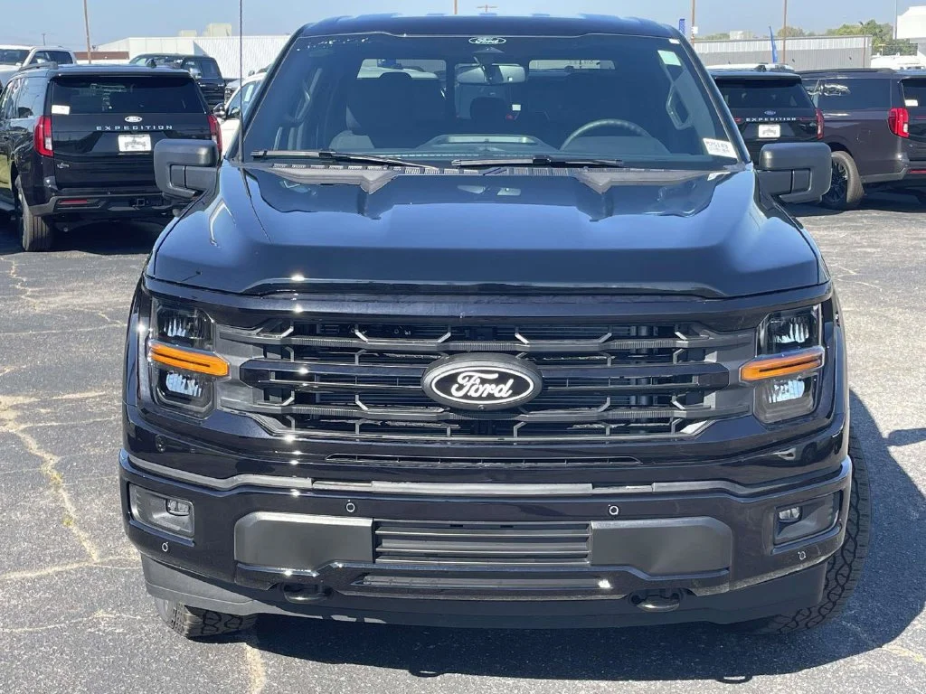 New 2026 Black Ford XLT image 8