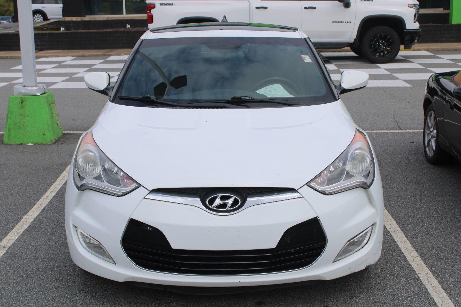 Used 2017 Century White Hyundai Value Edition image 2