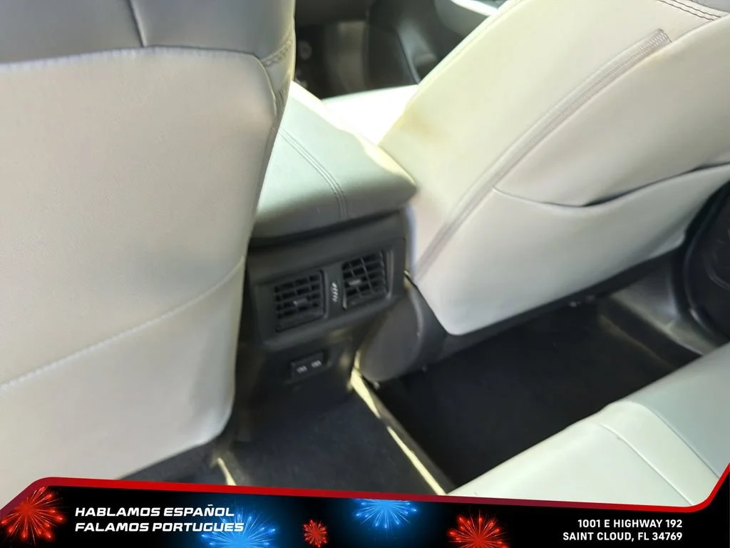 Used 2022 Black Toyota XLE Premium image 24