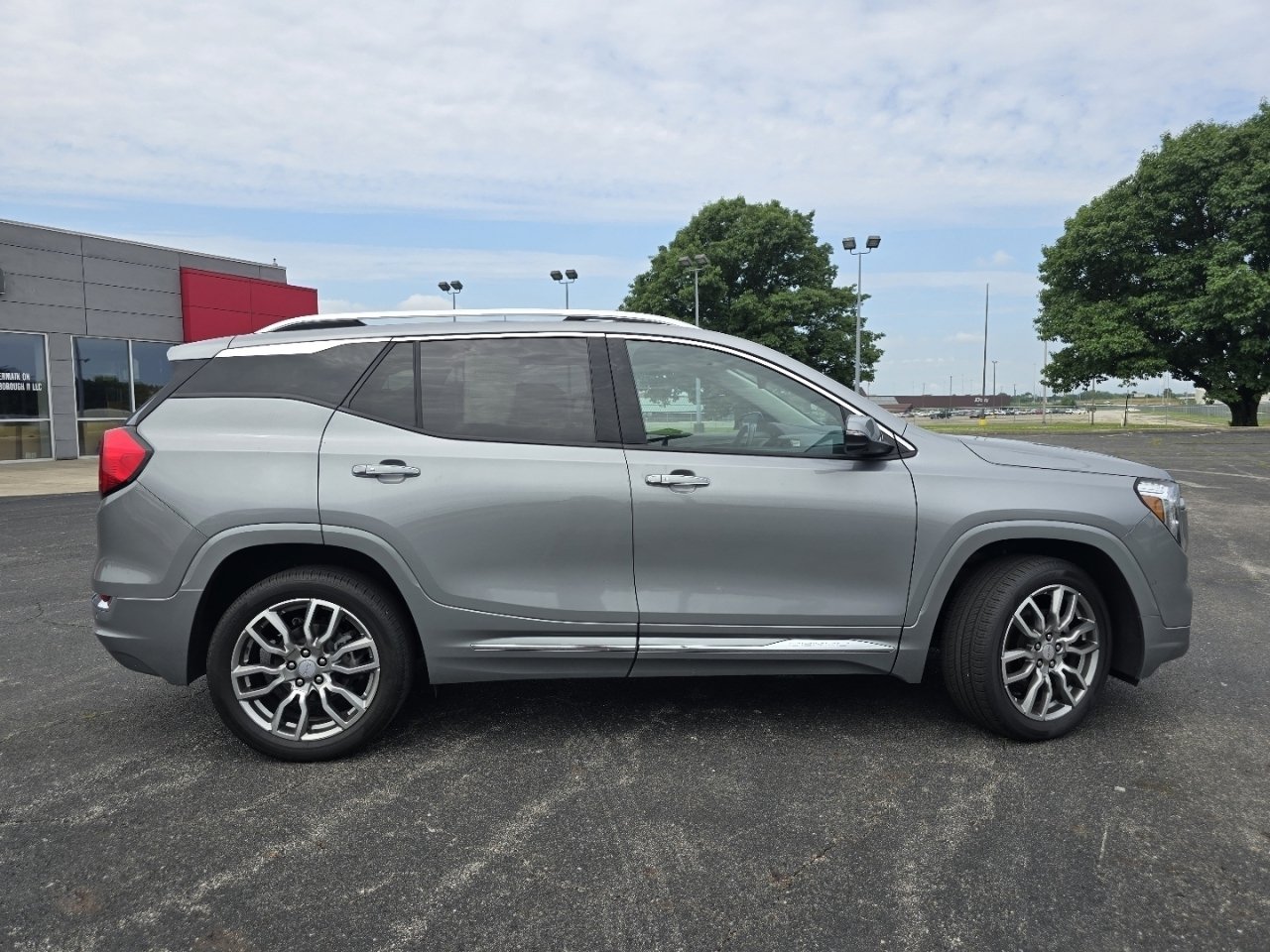 2024 GMC Terrain Denali - Photo 20