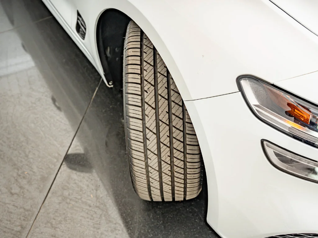 Used 2022 Uyuni White Genesis 3.3T image 44