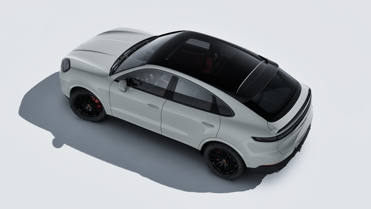 New 2027 Chalk Porsche S Coupe image 4