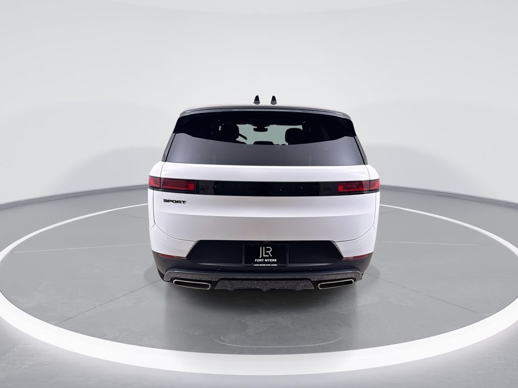 New 2026 Fuji White Land Rover SE image 7
