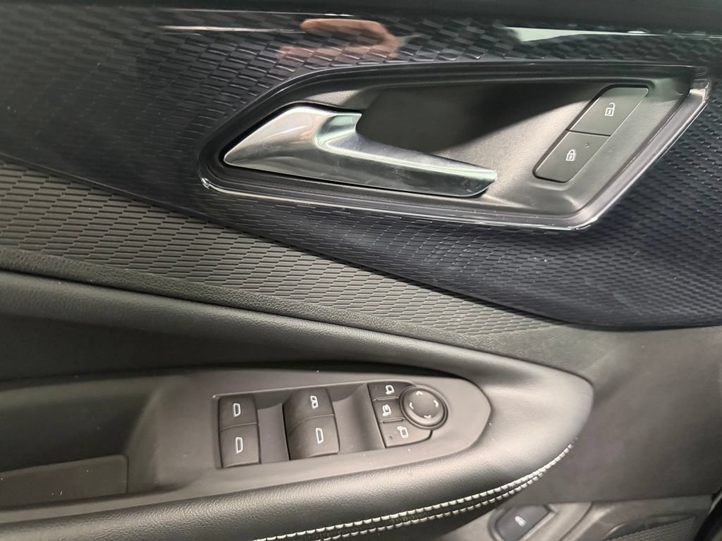 2025 Chevrolet Blazer EV LT - Photo 12
