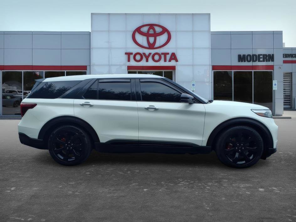 Used 2021 Star White Metallic Tri-Coat Ford ST image 8