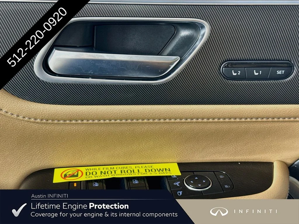 New 2027 White INFINITI LUXE image 22